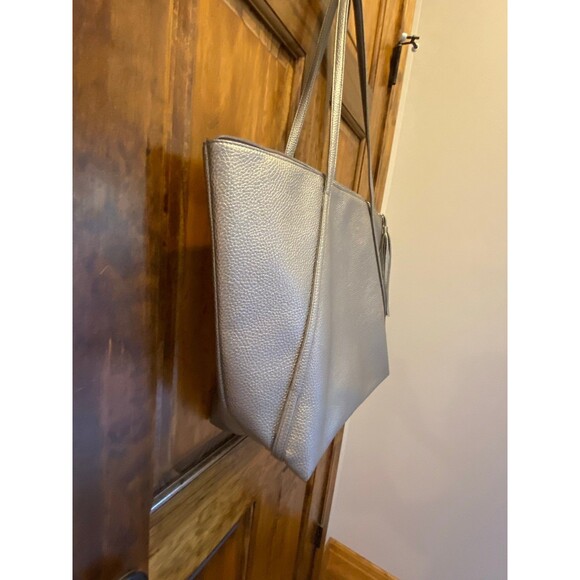 Everyday Pretty Gray Textured HUGE Shoulder Bag for Work Laptop Activewear Baby - Picture 5 of 10